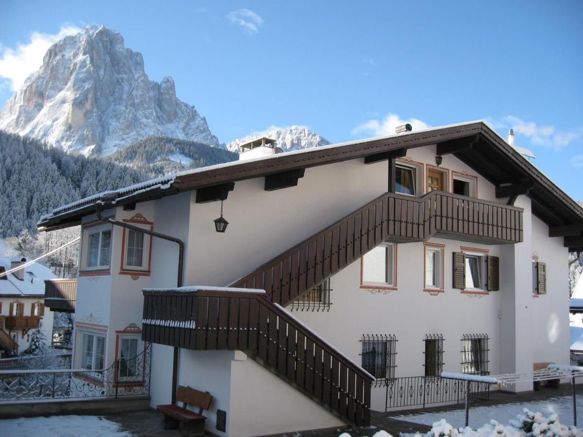 Garni Hotel Max Santa Cristina Val Gardena Exterior foto